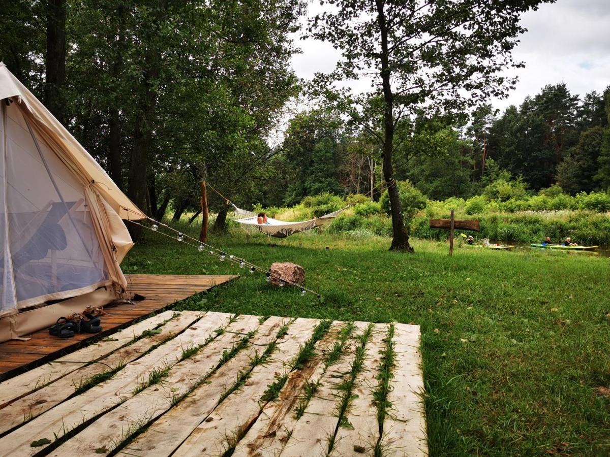 Glamping Kaliska Hotel วอคอฟ ภายนอก รูปภาพ