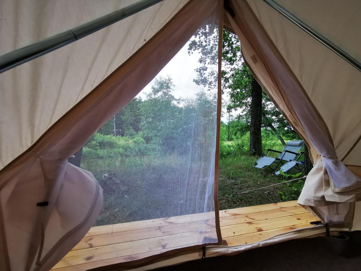 Glamping Kaliska Hotel วอคอฟ ภายนอก รูปภาพ