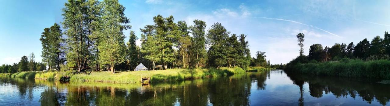 Glamping Kaliska Hotel วอคอฟ ภายนอก รูปภาพ