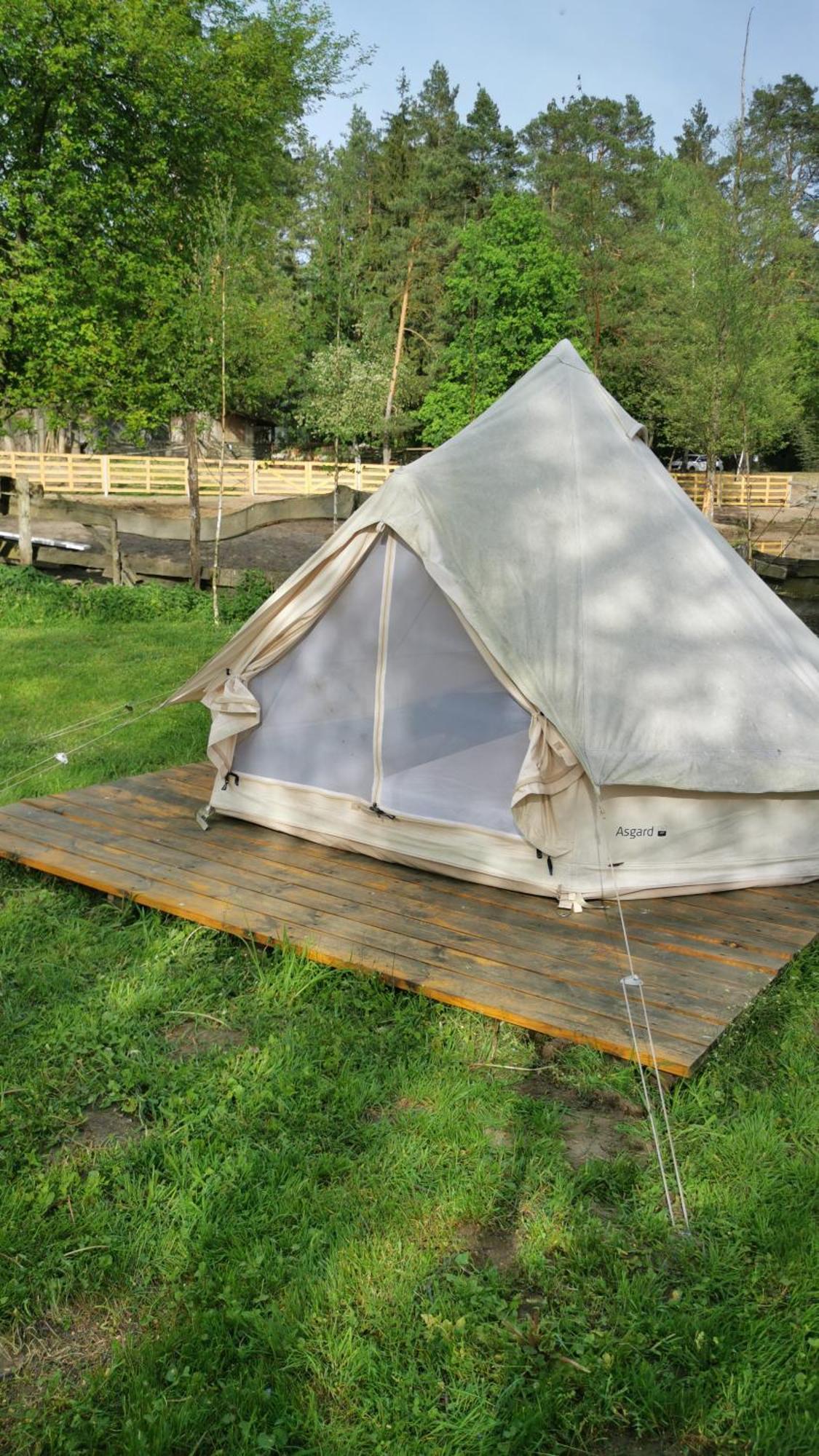 Glamping Kaliska Hotel วอคอฟ ภายนอก รูปภาพ