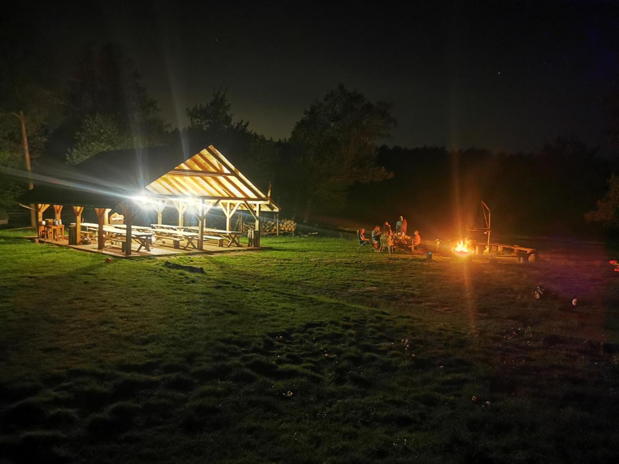 Glamping Kaliska Hotel วอคอฟ ภายนอก รูปภาพ
